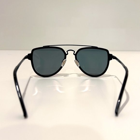 Red Mirrored Aviator Sunglasses - Picture 4 of 6